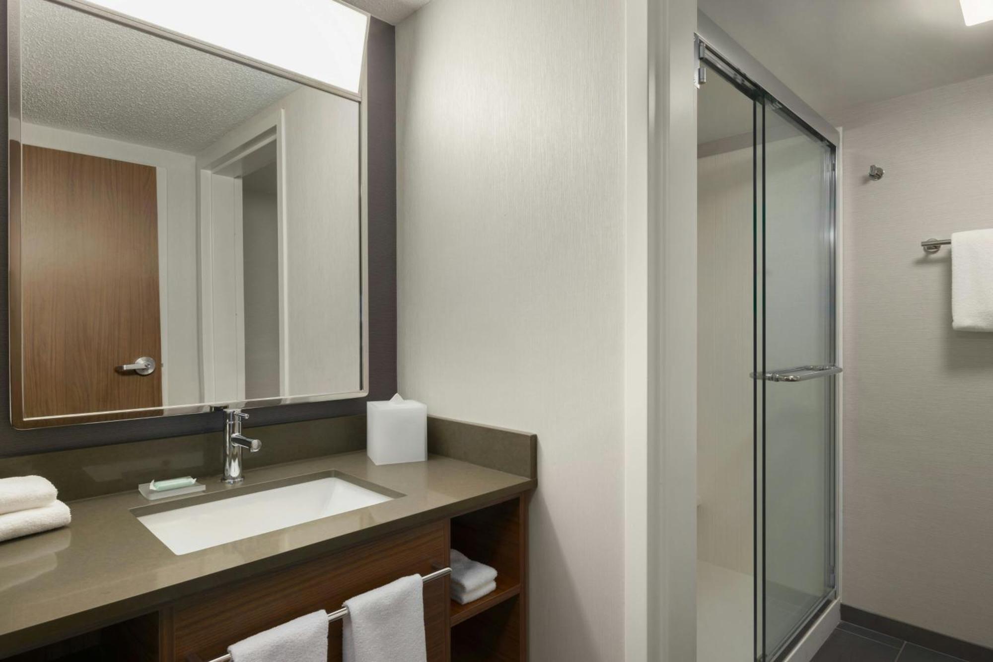 Courtyard By Marriott Kokomo Exterior photo